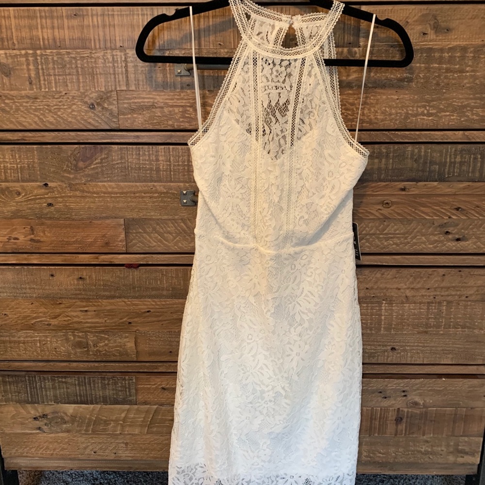 Lace Express Dress